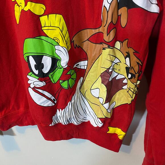 Looney Toons Character Sweatshirt Bright Red Tweety Bugs Bunny Sz L 11-13 Jr - Picture 3 of 9